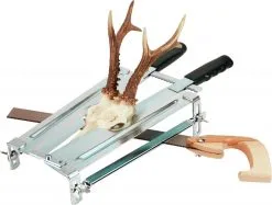 Andere Trofæsav Med Afskæringsanordning