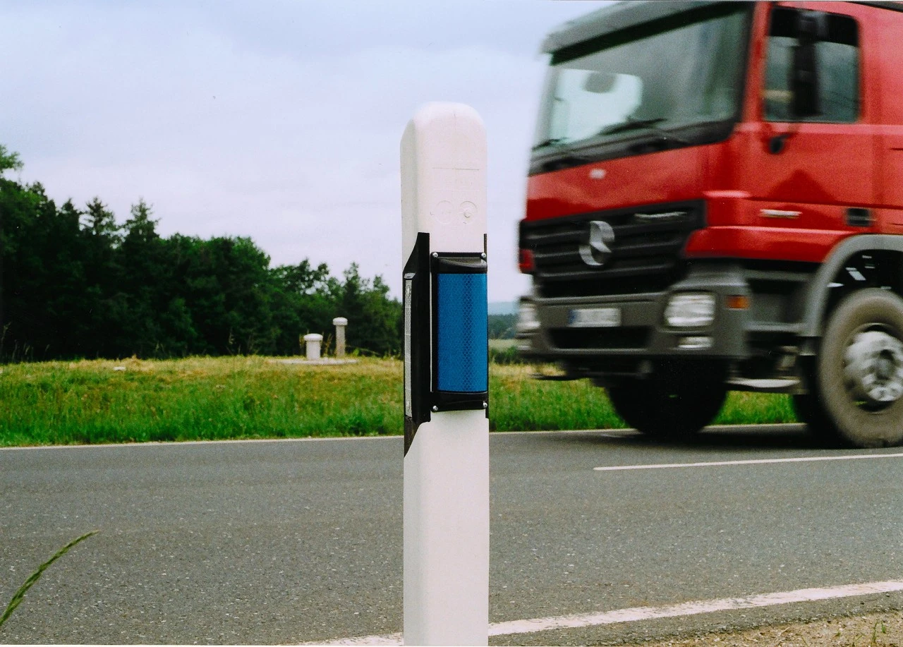 Andere Halvcirkelreflektor Blå 1 Andere Halvcirkelreflektor Blå